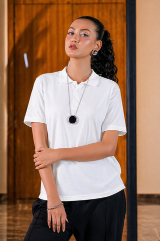 Essential White Polo – Classic Fit