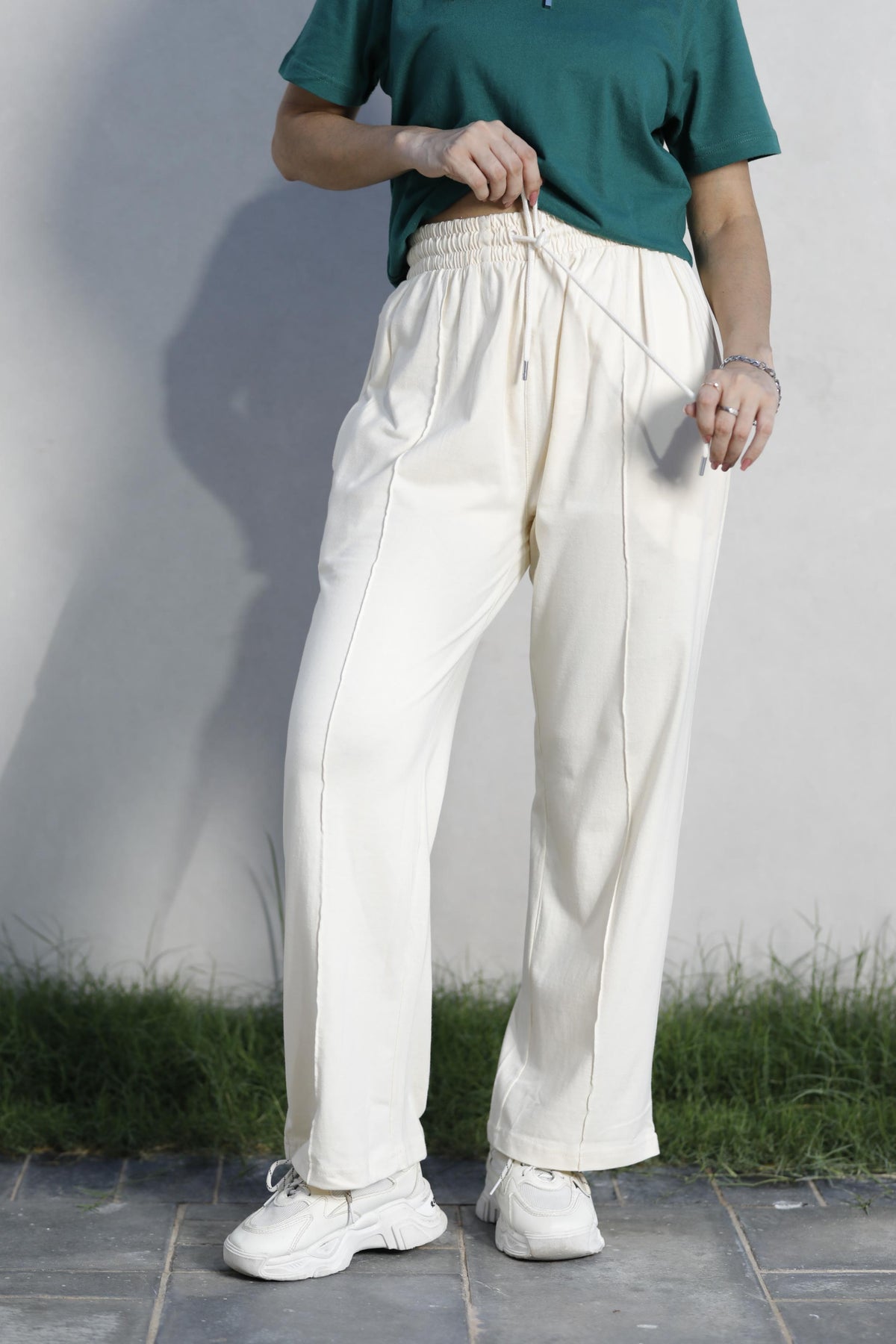 Comfortable Wide-Leg Trousers – Beige