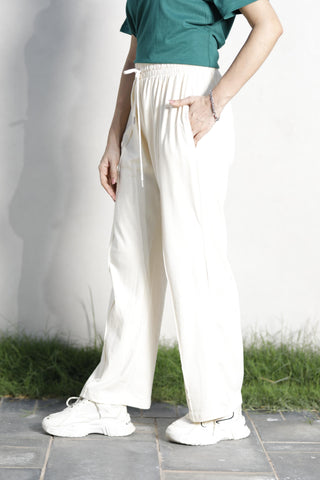 Comfortable Wide-Leg Trousers – Beige